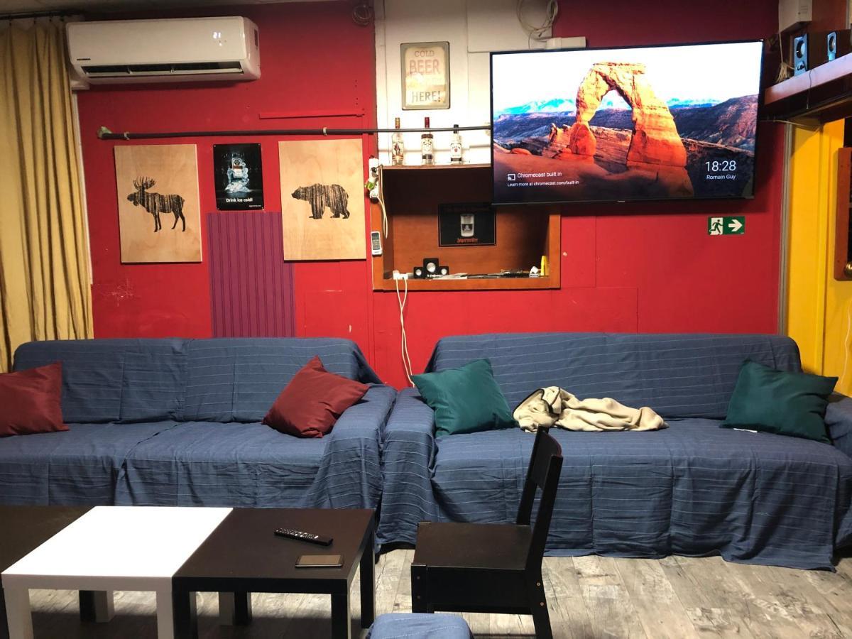 Whole Basement Former Pub2 For Stag Do, Men'S Cave Budapest Ngoại thất bức ảnh